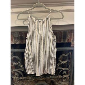 Old Navy black and white stripped tank top, size medium (bin V)